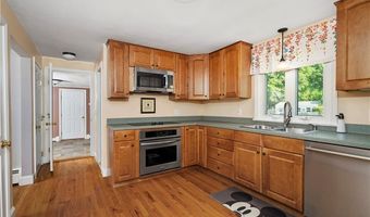 41 Thomas Leighton Blvd, Cumberland, RI 02864