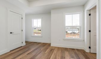 338 Legends Cir, Baxter, TN 38544