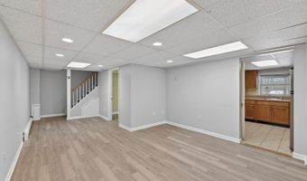 30 Tanglewood Dr, Alloway, NJ 07422