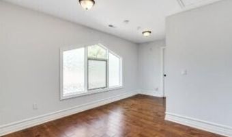 934 W Huron St, Ann Arbor, MI 48103