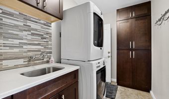 2020 Hendola Dr NE, Albuquerque, NM 87110