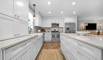 748 Northwoods Dr, Ball Ground, GA 30107