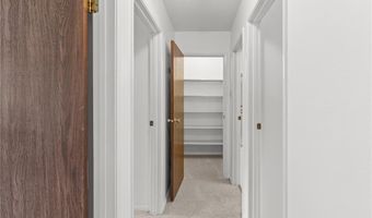 2332 Hidden Meadow Ln, Ballwin, MO 63021
