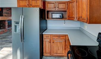 10 Bluebird Dr, Agency, MO 64401