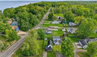 648 Beach Rd, Angola, NY 14006