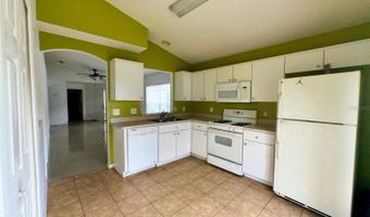 7406 OXFORD GARDEN Cir, Apollo Beach, FL 33572