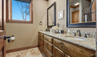 30400 S Highway 125 2, Afton, OK 74331