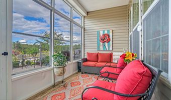 15 Woodchuck Dr, Barnegat, NJ 08005