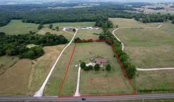 6879 Highway O, Ash Grove, MO 65604