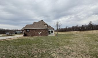 18252 Lawrence 2187, Aurora, MO 65605