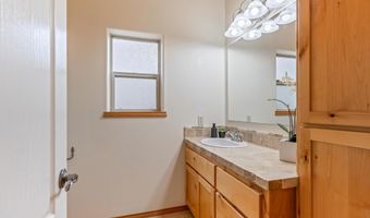1009 SW Crosscut Ct, Bend, OR 97702