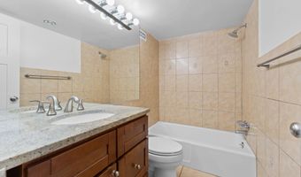 4600 S FOUR MILE Dr S 927, Arlington, VA 22204