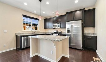 5049 S Ukraine St, Aurora, CO 80015