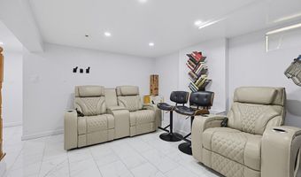 31 Hallron St, Boston, MA 02136