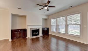 2152 Greencrest Cir, Alpharetta, GA 30004