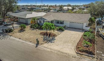 6321 BALBOA Ln, Apollo Beach, FL 33572