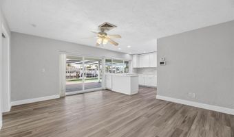 6305 COTTONWOOD Ln, Apollo Beach, FL 33572