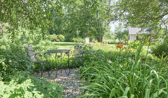 22 Porter Rd, Belfast, ME 04915