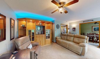 1112 Bridge Ave, Albert Lea, MN 56007