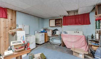 13739 North St, Adams, NY 13606