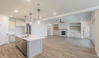 213 Navajo Trl, Alvarado, TX 76009