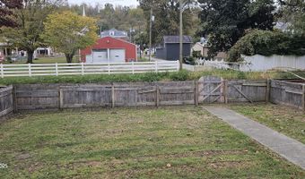 207 E 3rd St, Augusta, KY 41002