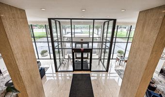 1300 ARMY NAVY Dr 425, Arlington, VA 22202