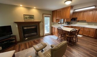 1210 N 4th St, Aberdeen, SD 57401