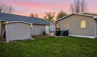 205 NE 9th St, Ankeny, IA 50021