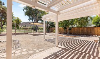 3083 Sprucewood Ln, Escondido, CA 92027