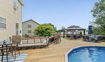 117 E Windswept Dr, Amsterdam, NY 12010