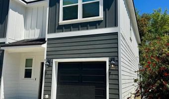 272 The Prado, Apalachicola, FL 32320