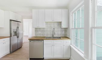 704 Harrold Ave, Americus, GA 31709