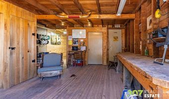 3080 3064 North Fork Hwy, Cody, WY 82414