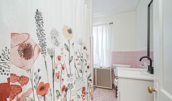 158 WYOMING Ave, Audubon, NJ 08106