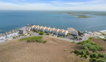 401 Bay Shore Dr 18B, Barnegat, NJ 08005