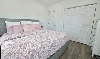 26 Oneil St, Bergenfield, NJ 07621