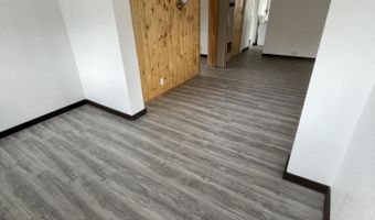 215 N MESA VERDE Ave, Aztec, NM 87410