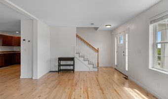 33 Thatcher Way, Barrington, NH 03825