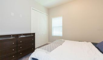 6331 VOYAGERS Pl, Apollo Beach, FL 33572