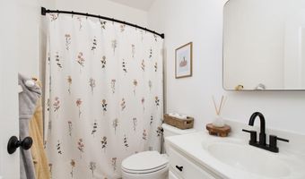 6891 ROLLING CREEK Way, Alexandria, VA 22315