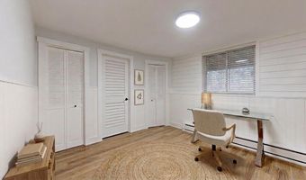 106 E Redrock Dr, Burlington, VT 05401