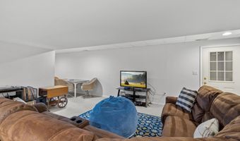 8 TAMAR Ct, Bear, DE 19701