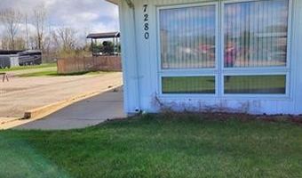 7280 Burgett Dr, Almont, MI 48003