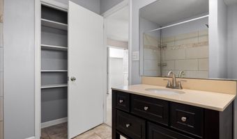 11127 E Brainerd Rd, Apison, TN 37302
