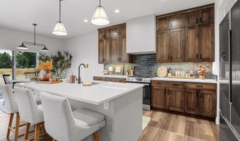 1100 Coventry Ln, Burley, ID 83318