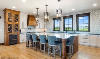 200 Miller Point Pl, Belgrade, MT 59714