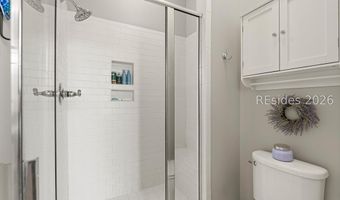 14 Assembly Row B, Beaufort, SC 29906