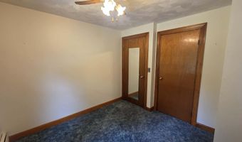 30 Smith St, Augusta, ME 04330