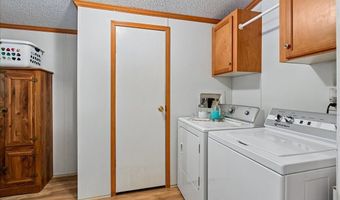 7089 Parkers Ferry Rd, Adams Run, SC 29426